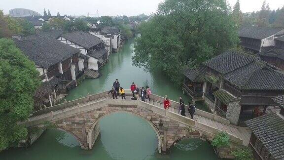 中国水乡的天线