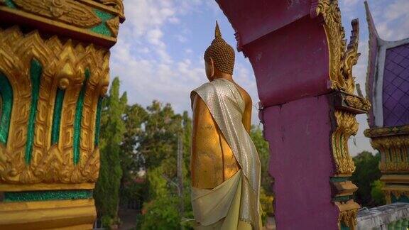 在泰国普吉岛的寺中小佛像的慢动作拍摄泰国之旅概念