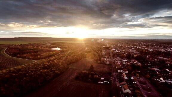 天线:日出之光中的小镇-德国