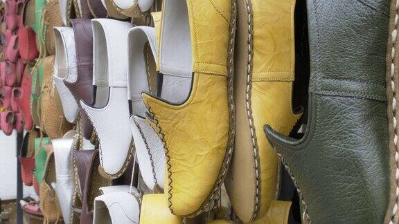 也门加济安泰普传统手工制作的皮鞋