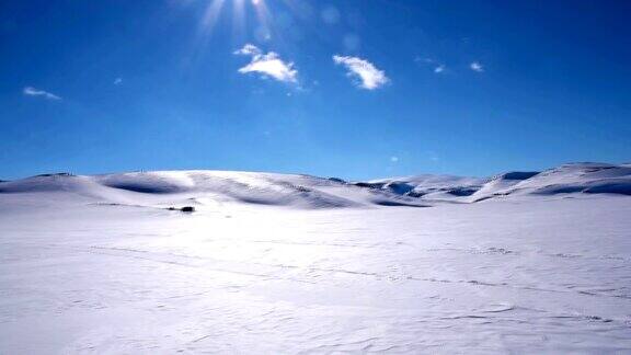 偏远地区滑雪