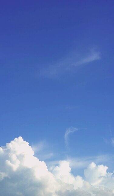 在美丽的日子里云景与蓝天