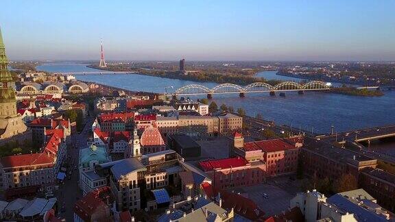 从上面俯瞰布拉格城市令人惊叹的全景