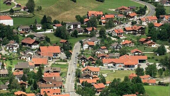 德国村庄-鸟瞰图-巴伐利亚直升机拍摄航拍视频影院建立拍摄德国