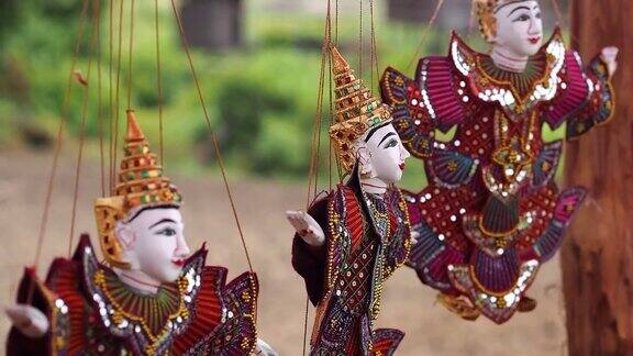缅甸掸邦茵莱湖水上市场的传统木偶