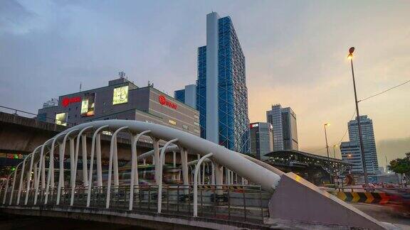 日落时间吉隆坡城市交通街道大桥全景4k时间间隔马来西亚