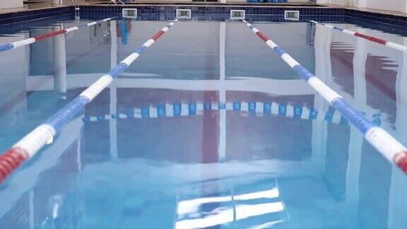 奥运游泳池