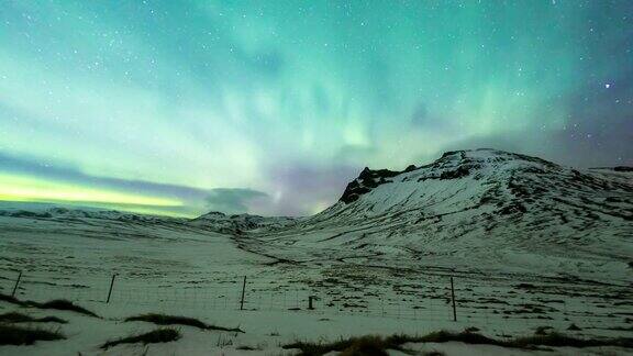 4K延时:冰岛南部VIK的北极光