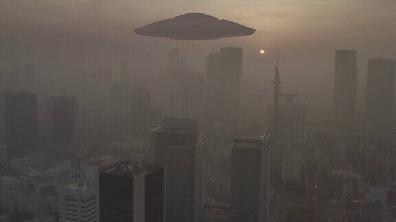 外星人飞碟飞碟飞过大城市上空鸟瞰图