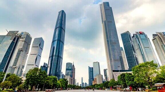 中国广州现代摩天大楼仰拍