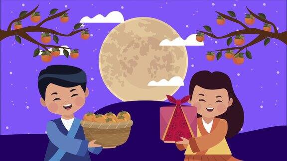 与亚洲夫妇和满月庆祝中秋节动画快乐