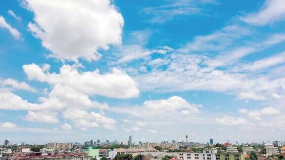 清澈的蓝天和云景