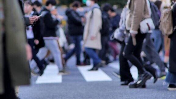 涩谷下班高峰期人来人往