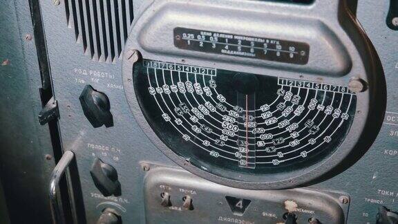 调音铁古董接收器与复古拨号频率刻度大战时无线电