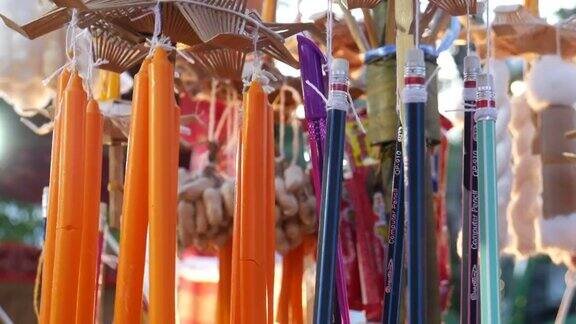 泰国东北部的佛教祭品