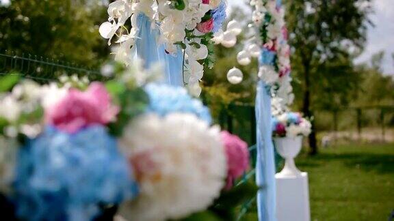 婚礼装饰天然花卉拱门