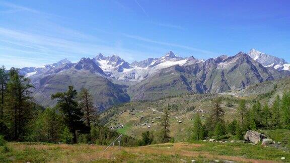 马特洪峰和阿尔卑斯山在策马特瑞士