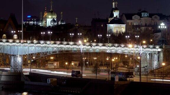 莫斯科河的河堤父权桥的夜晚时光流逝
