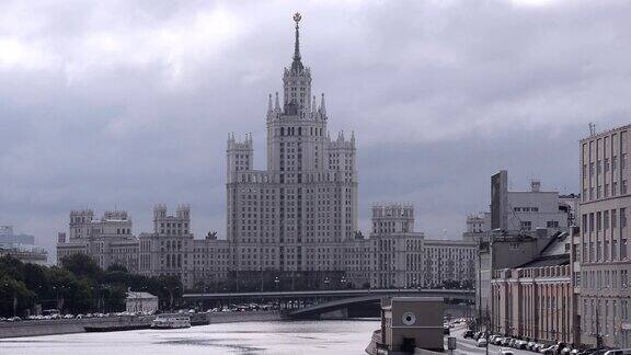俄罗斯莫斯科市中心的Kotelnicheskaya堤坝大楼