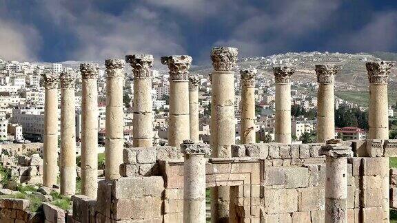 位于约旦城市Jerash(古代的Gerasa)的罗马遗迹约旦Jerash省的首都和最大的城市
