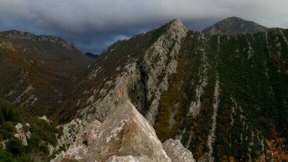 黑山、酒吧区域山脉时间流逝