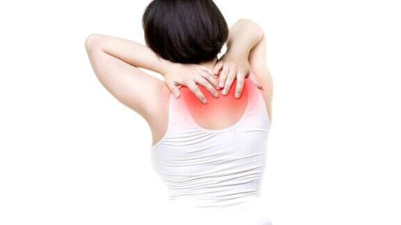 颈部疼痛背部疼痛的女人在白色背景