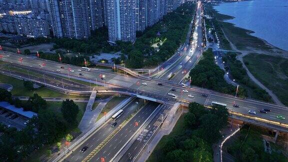 中国上海现代城市交通夜景