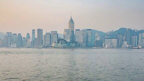 时间流逝:香港市中心维多利亚港