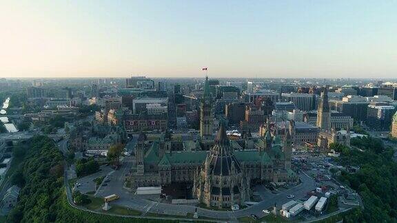 渥太华加拿大议会大厦的航拍图