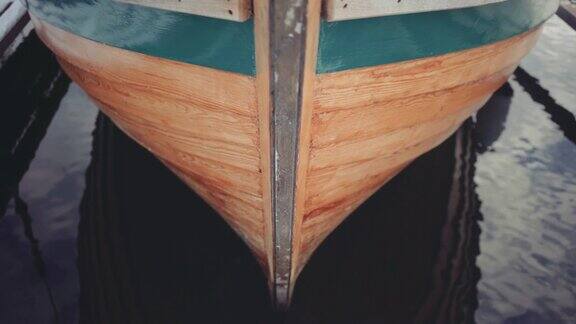 小木船弓