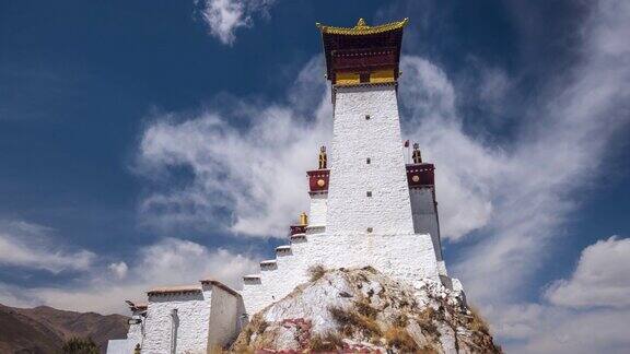 西藏的第一座宫殿