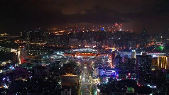 夜间灯光照亮珠海交通街道港口澳门城市景观航拍全景4k中国