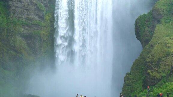 斯科达佛斯瀑布冰岛最著名的瀑布之一