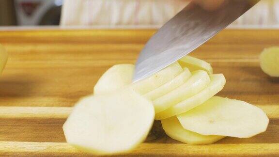 用木板手切土豆