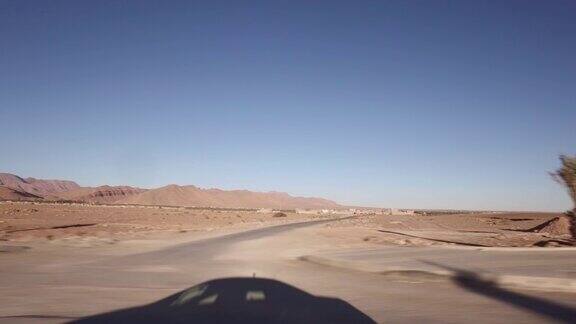 驱车前往摩洛哥沙漠深处