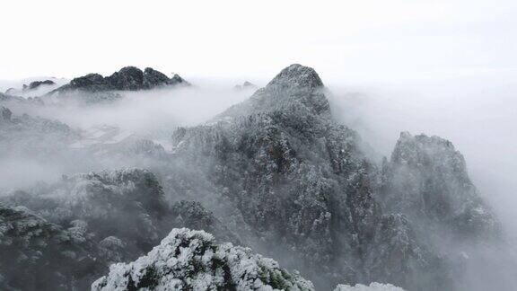 中国黄山国家公园雪景航拍