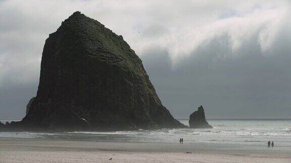 草垛岩雾CannonBeach4KUHD