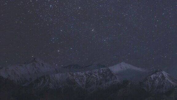 PAN雪山夜景