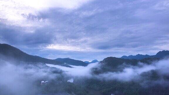 4k时间流逝在泰国的自然雾
