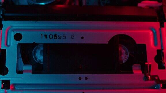 VHS盒式磁带机