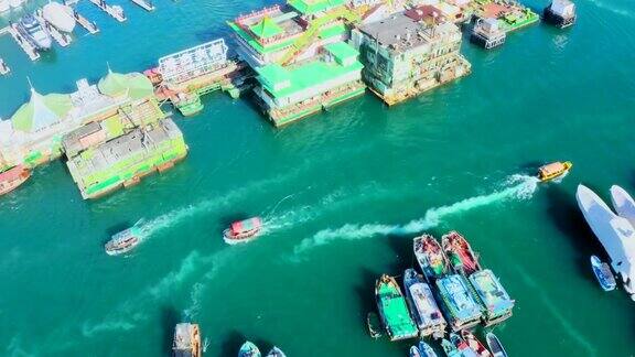 香港仔湾的传统拖网渔船