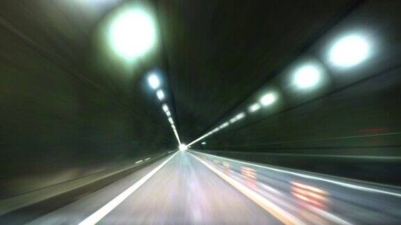 公路隧道速度运动
