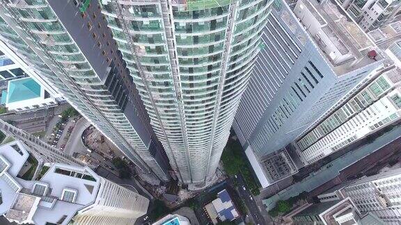 俯瞰吉隆坡的摩天大楼