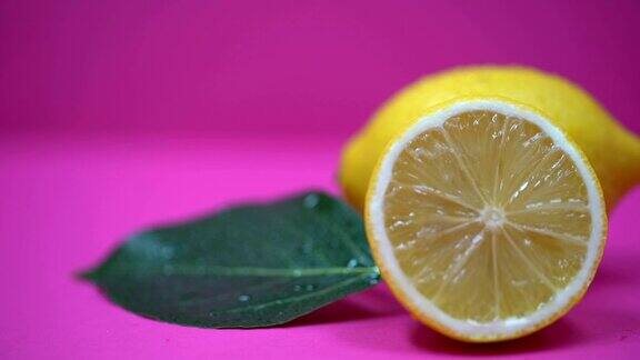多汁的柠檬特写清爽的有机食品维生素C柑橘美容