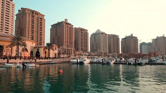 阿拉伯港码头的珍珠卡塔尔多哈下午拍摄