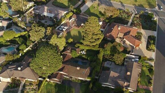 鸟瞰在兰乔帕洛斯佛得角加州的房子