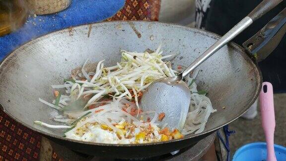 泰式炒粉著名的泰国美食