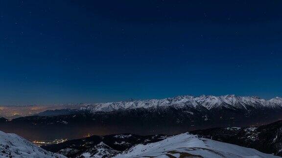 阿尔卑斯山脉雪山航拍