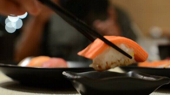 HD:吃寿司的日本食物