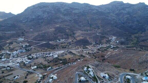 希腊基克拉迪群岛塞里福斯岛上的乔拉村